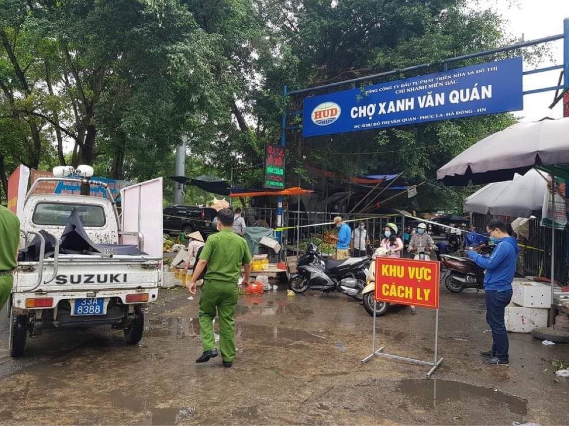 Phong toa cho Xanh Van Quan hinh anh