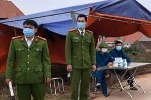 Bac thong tin thieu ta cong an tu vong khi chong dich tai Bac Giang hinh anh