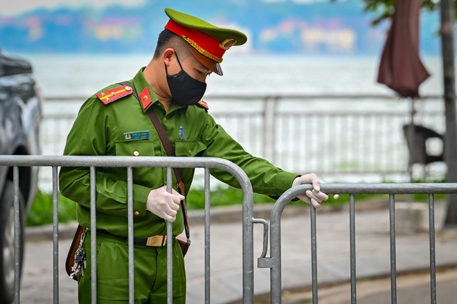 Da Nang thiet lap lai cac tram kiem soat nguoi ra vao thanh pho hinh anh