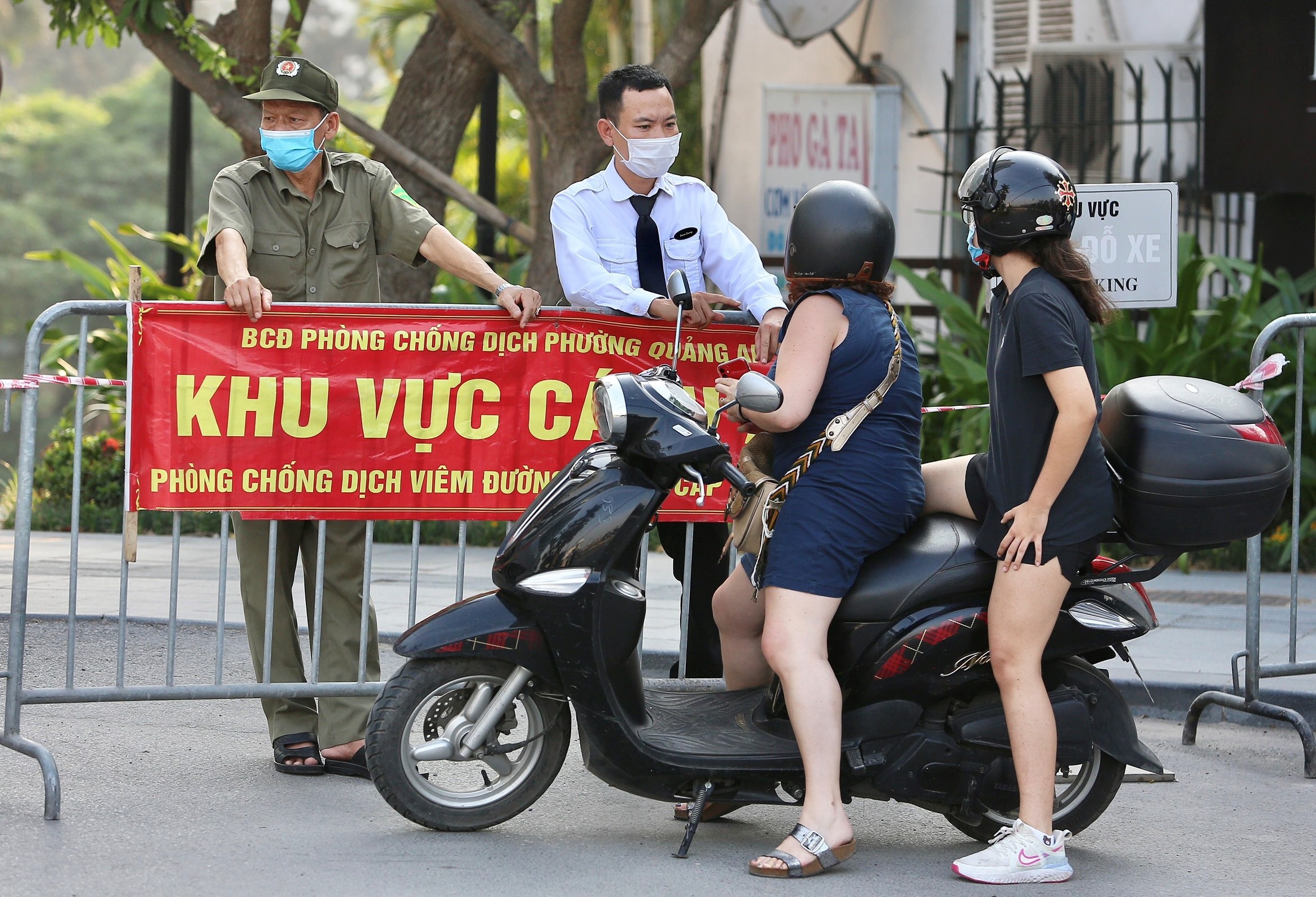 Canh phong toa o khach san cao cap Fraser Suites hinh anh