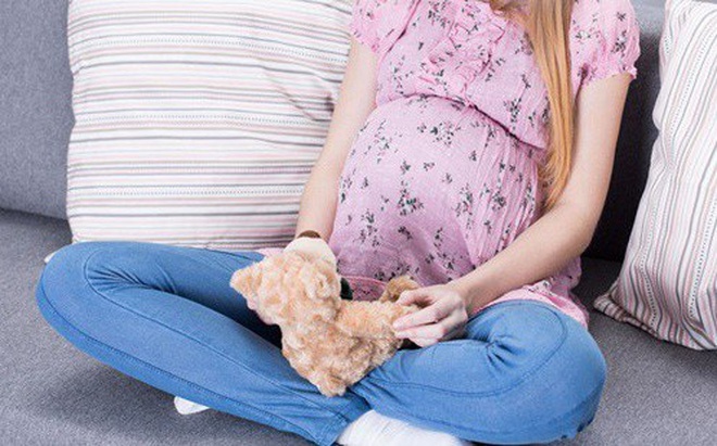 Toi lam ban gai duoi 16 tuoi mang bau co bi di tu? hinh anh