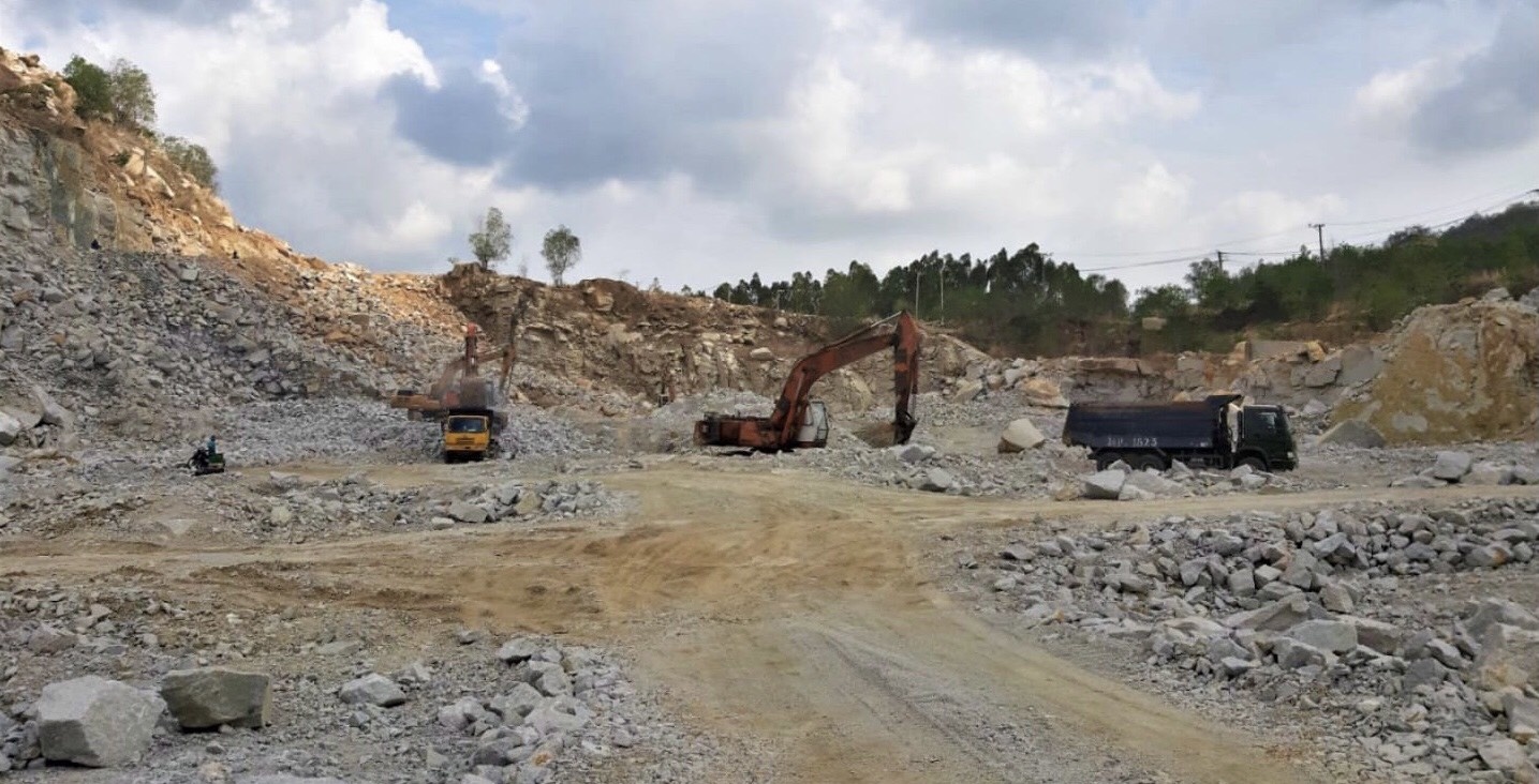 Xu phat 2 doanh nghiep anh 1