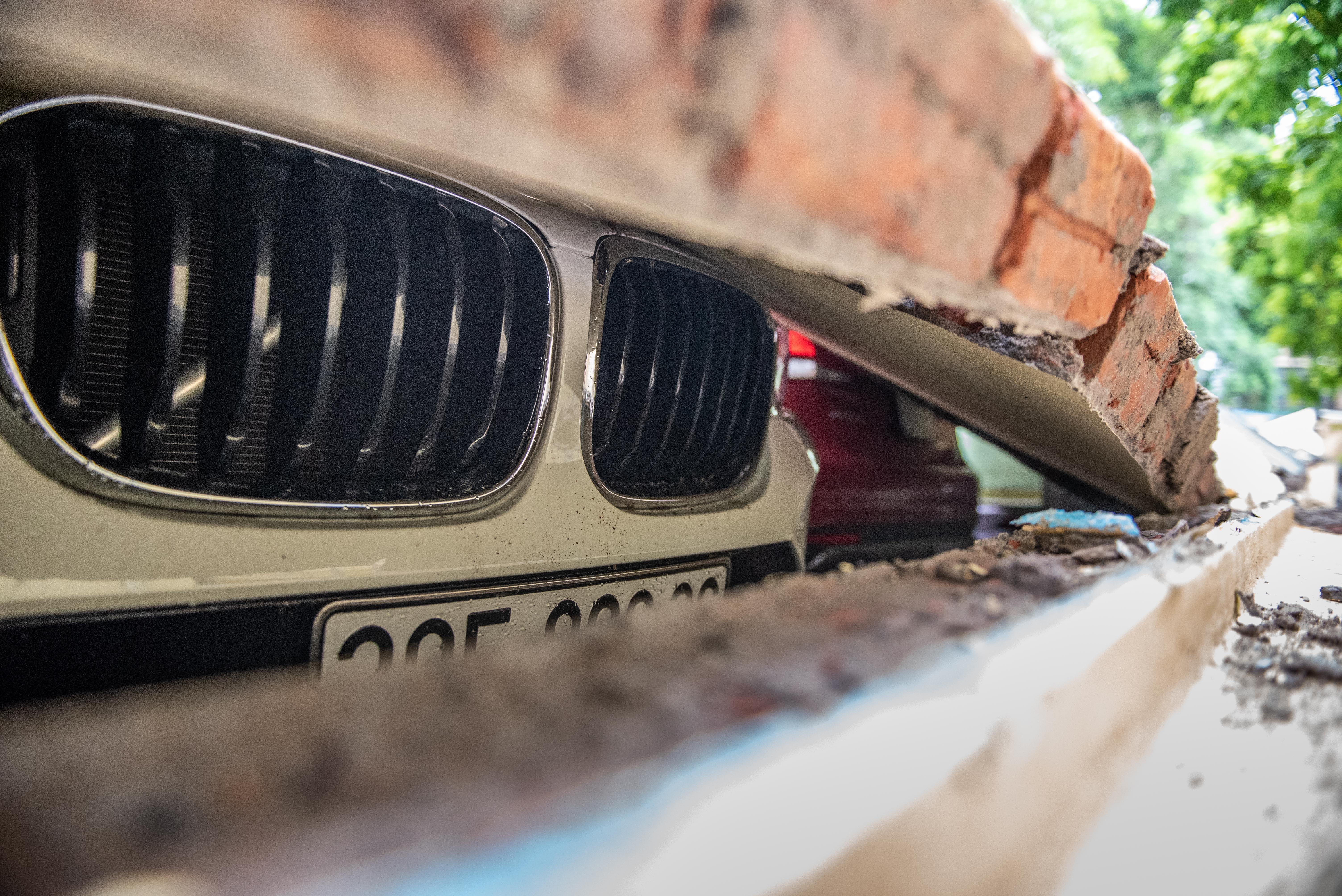 Sap tuong de oto anh 5