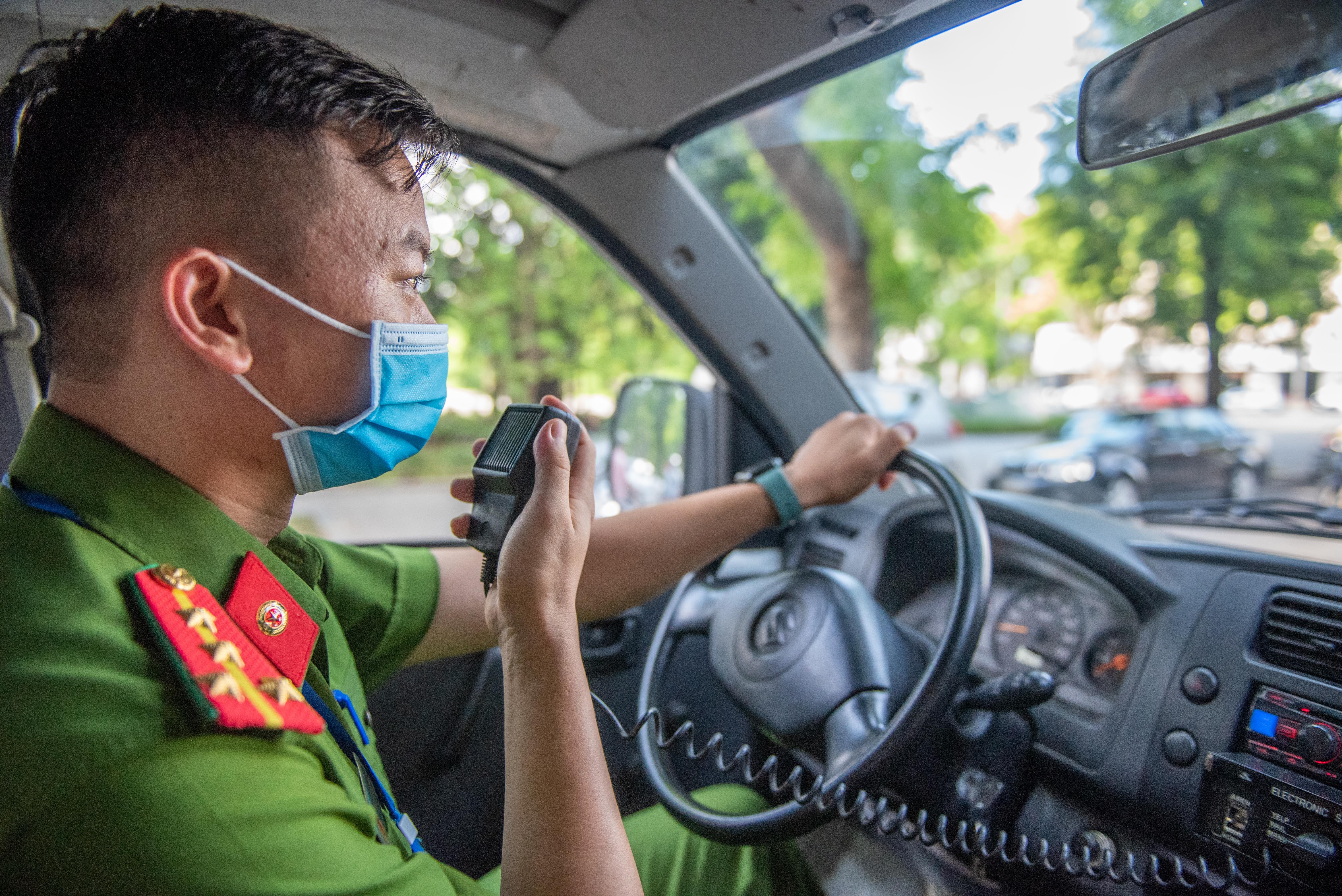 Ho guom cam the duc sau 18h anh 11