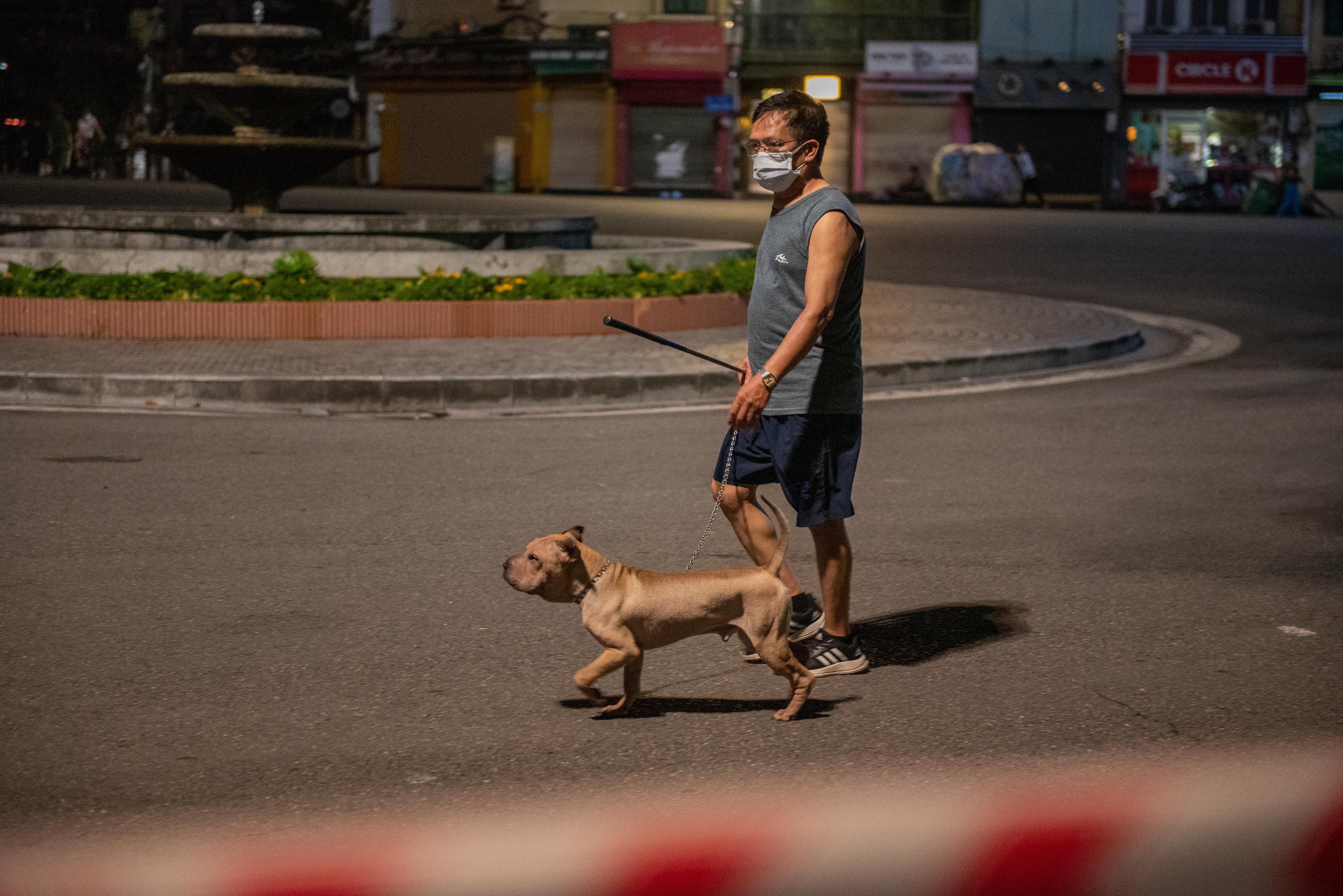 Dan Ha Noi bat chap tap the duc anh 8