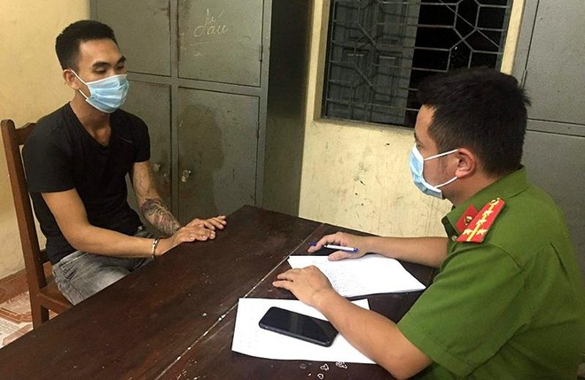 Chem nguoi de tra thu cho ban gai cung phong tro hinh anh