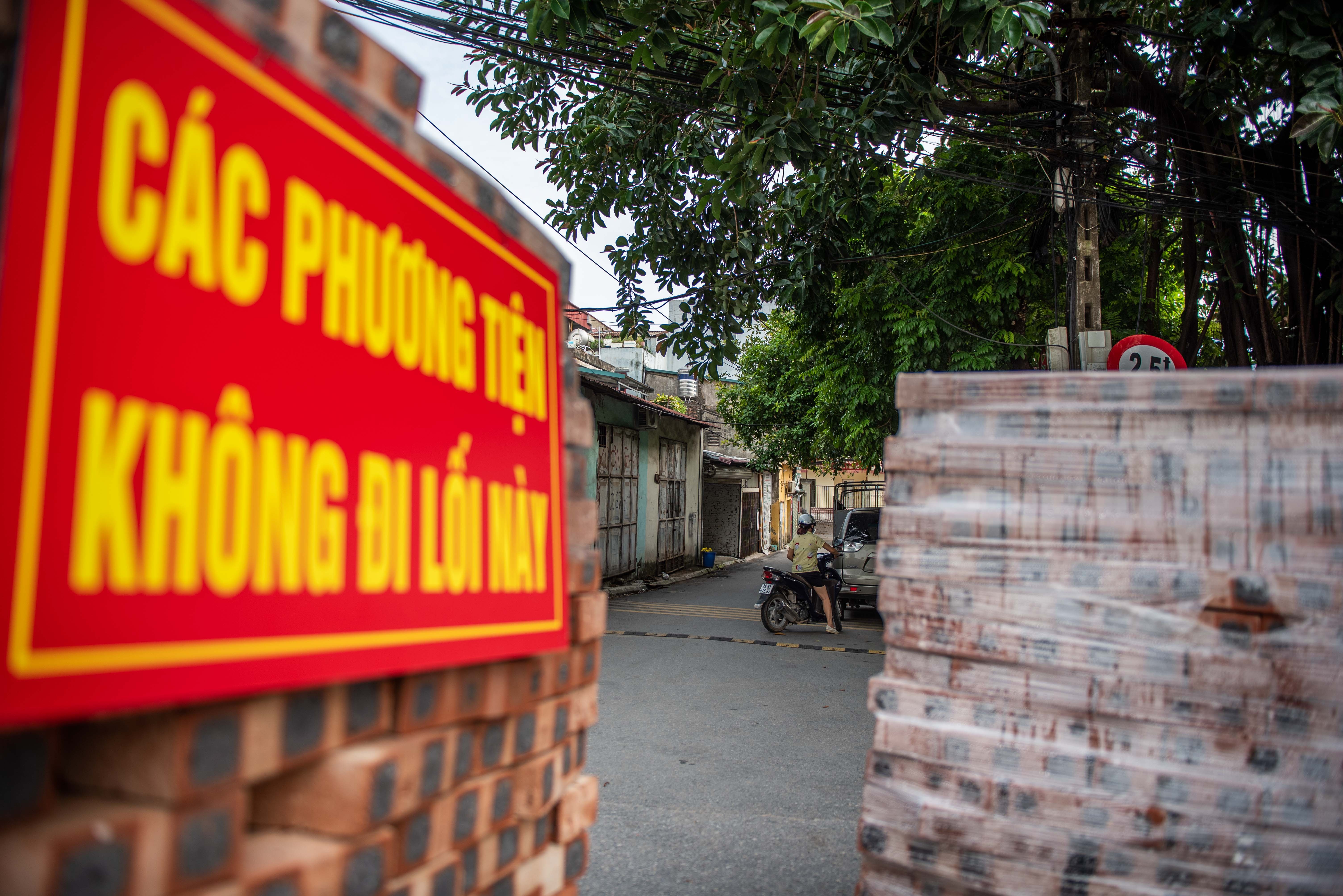 Lap chot cung bang gach,  xe tai anh 13