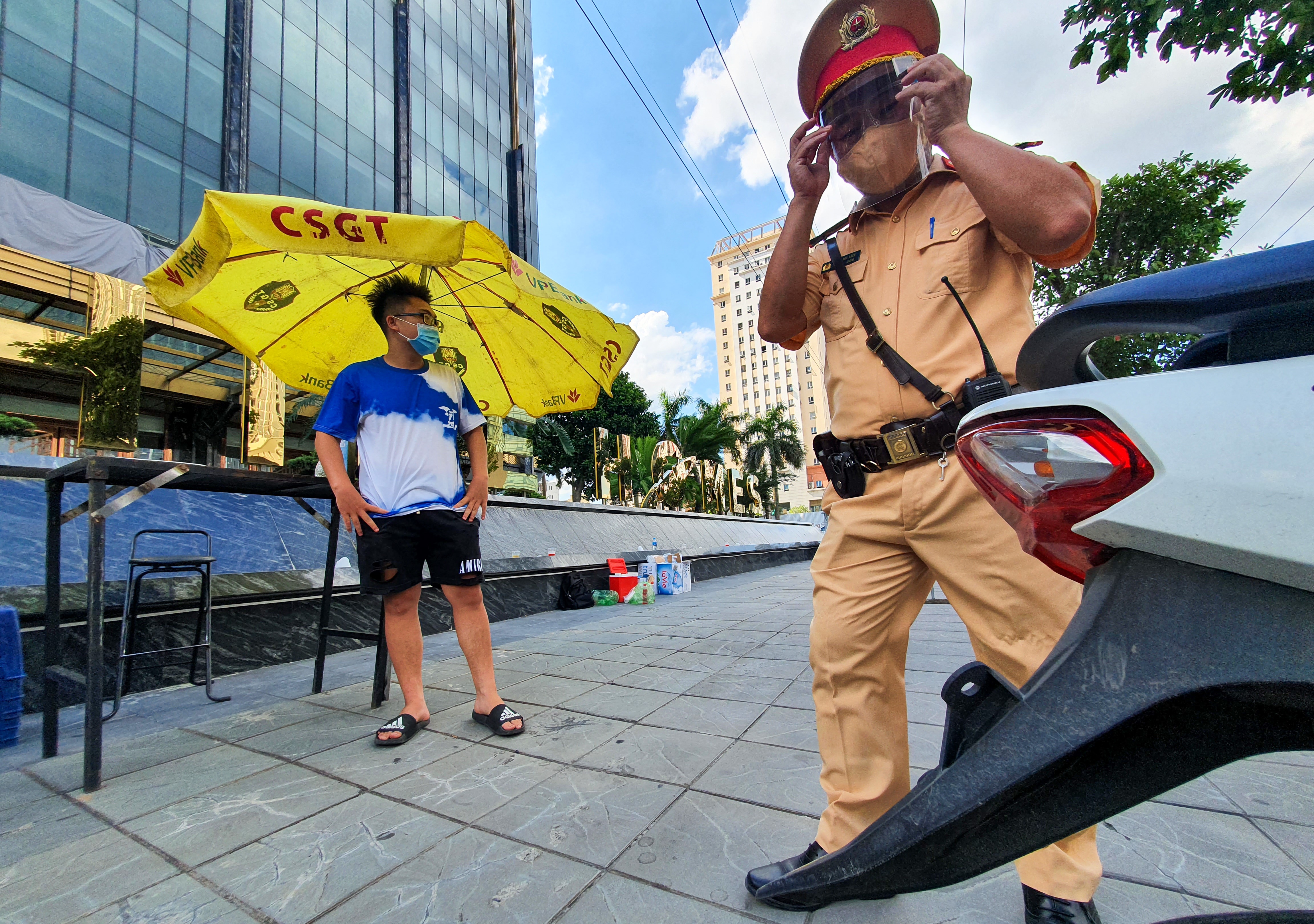 Ra duong dot dich anh 7