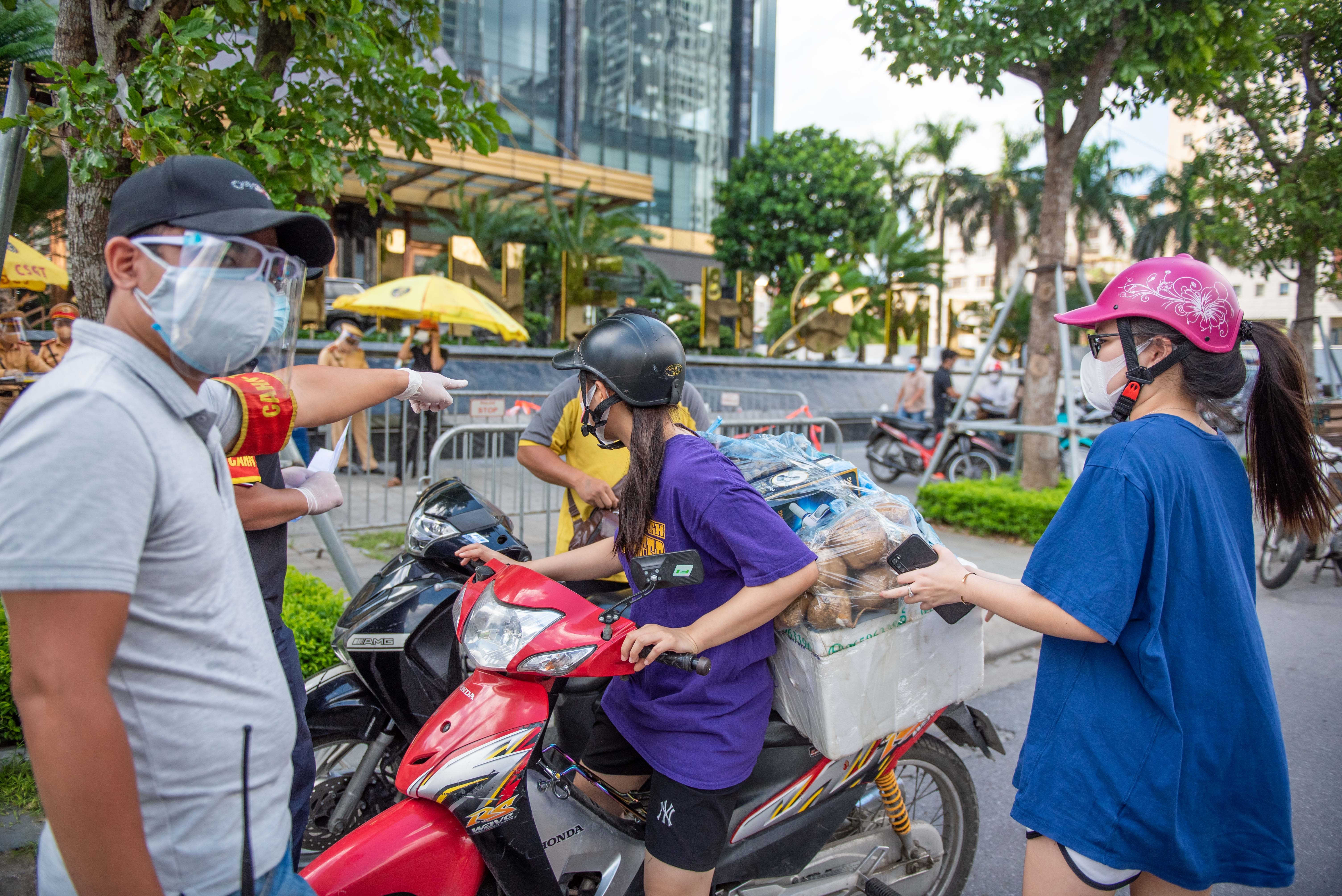 Ra duong dot dich anh 4