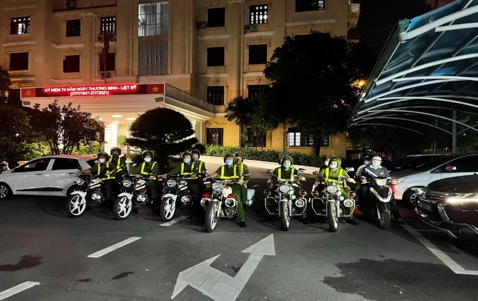 Thanh lap to cong tac dac biet anh 1