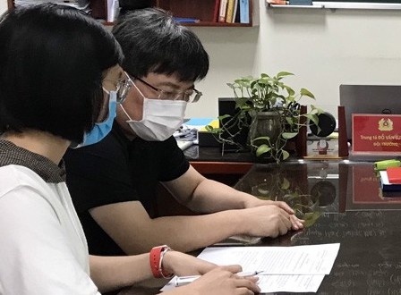 Mot giam doc nguoi Trung Quoc bi khoi to hinh anh