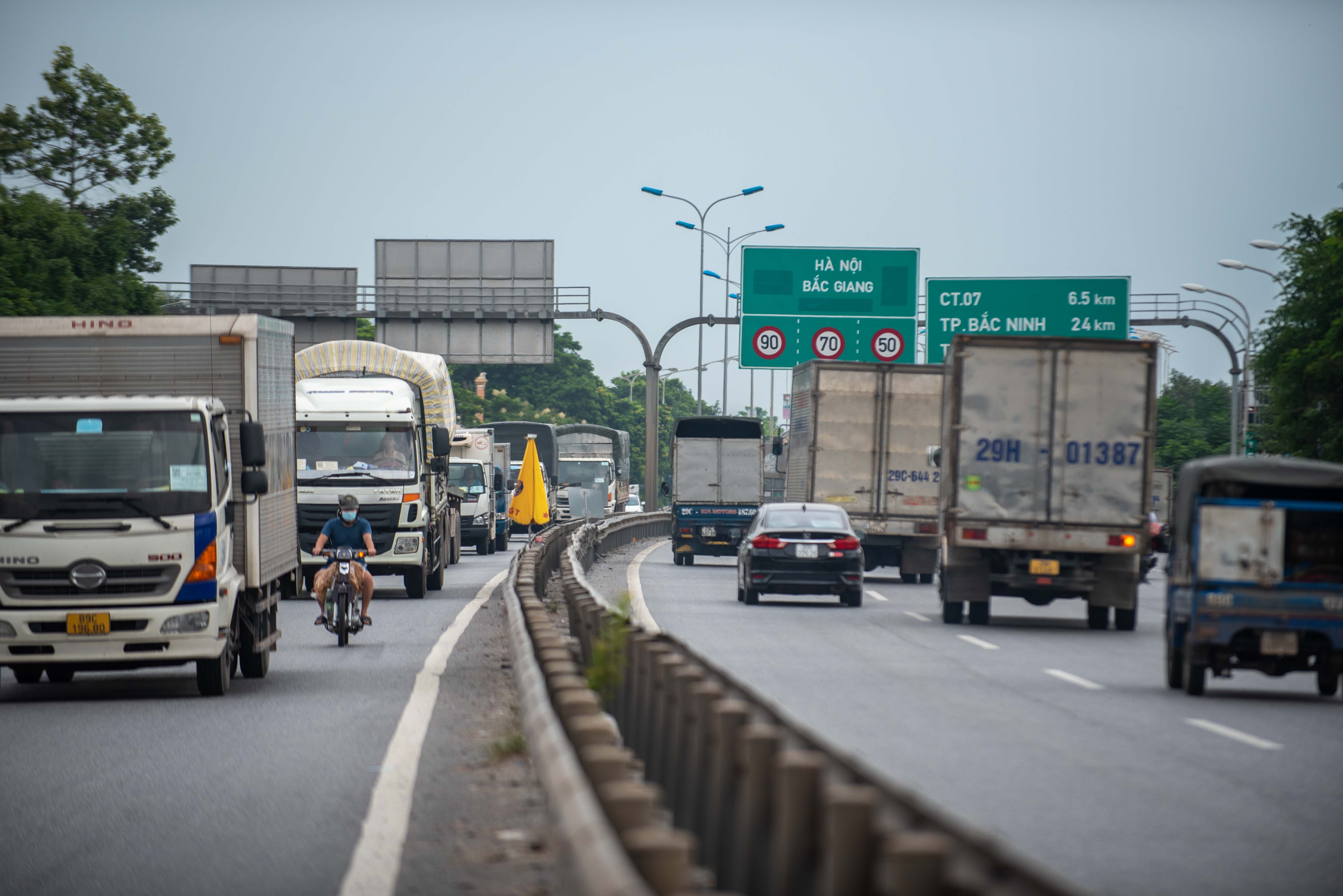 Chot kiem soat dich cua ngo Ha Noi anh 13