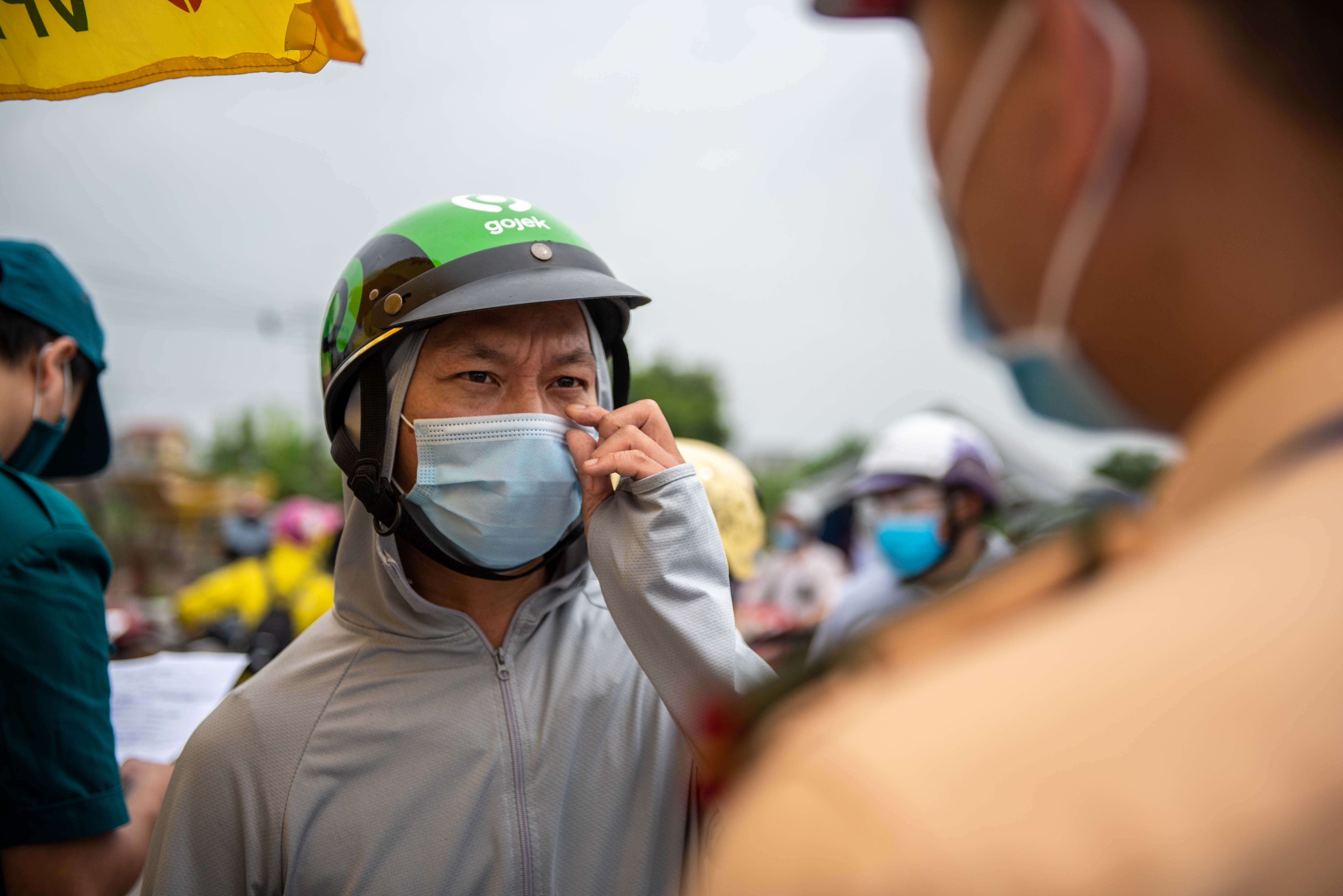 Chot kiem soat dich cua ngo Ha Noi anh 6