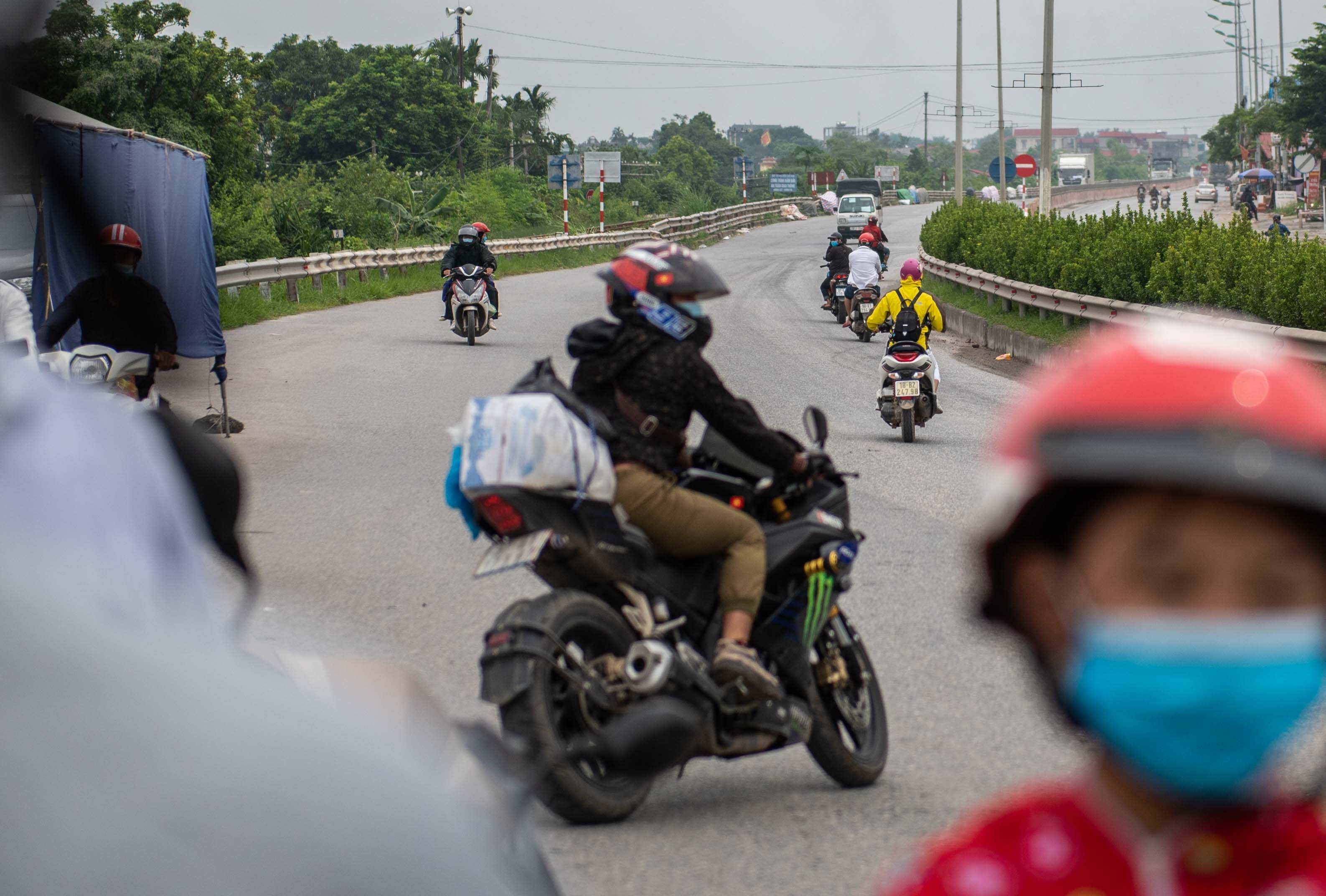 Chot kiem soat dich cua ngo Ha Noi anh 9