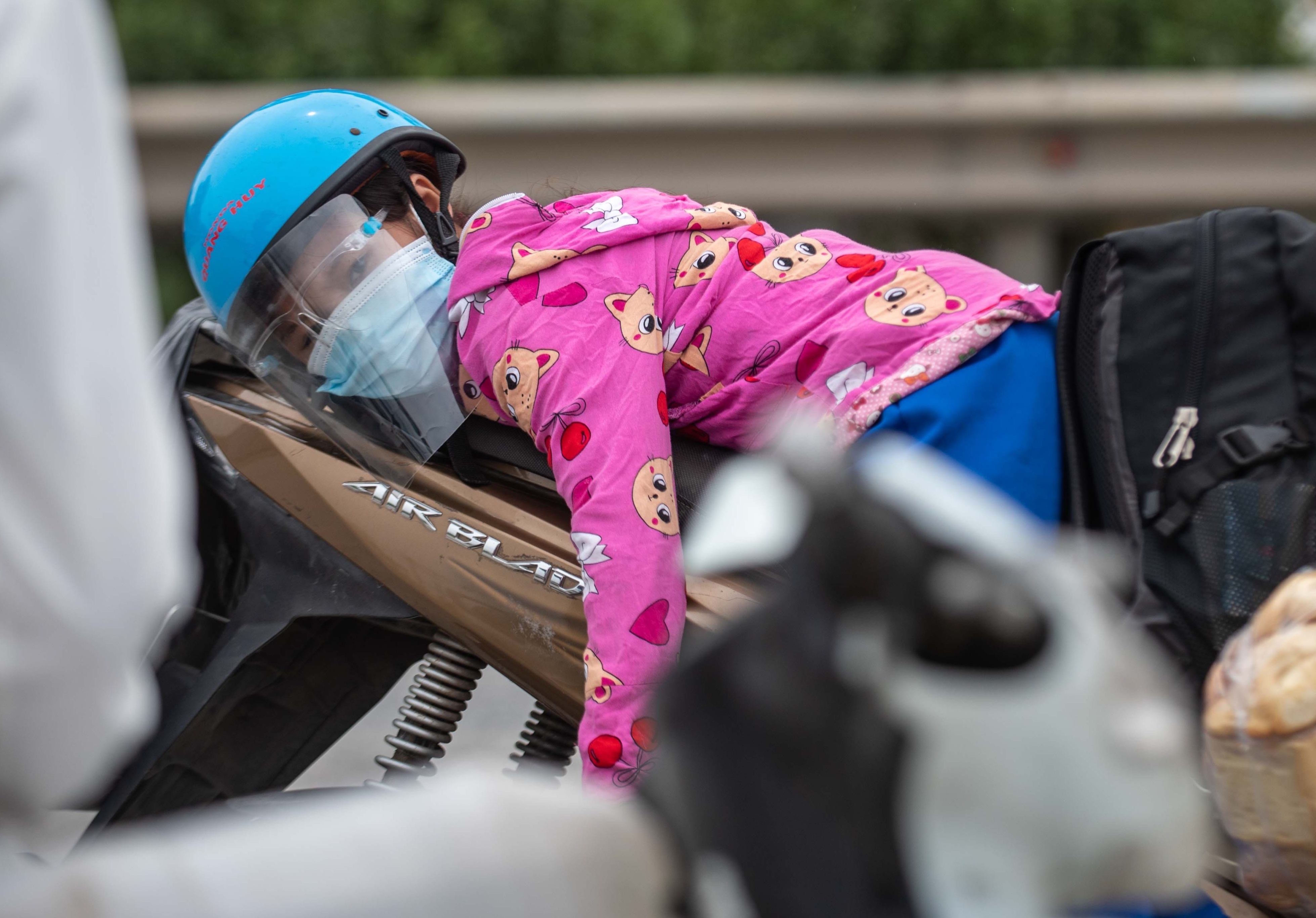 Chot kiem soat dich cua ngo Ha Noi anh 8