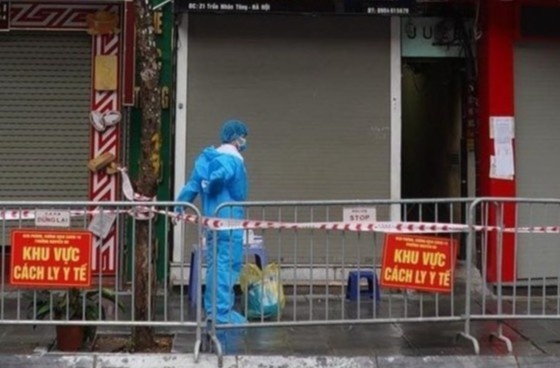 Nguoi nhiem nCoV tu vong trong tu the treo co hinh anh