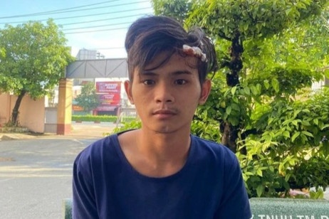 An mang trong cuoc nhau vi loa keo keo hinh anh