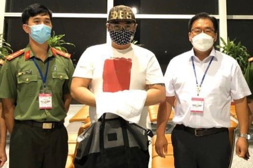 Bi Interpol truy na, nghi pham Han Quoc sa luoi tai Ha Noi hinh anh