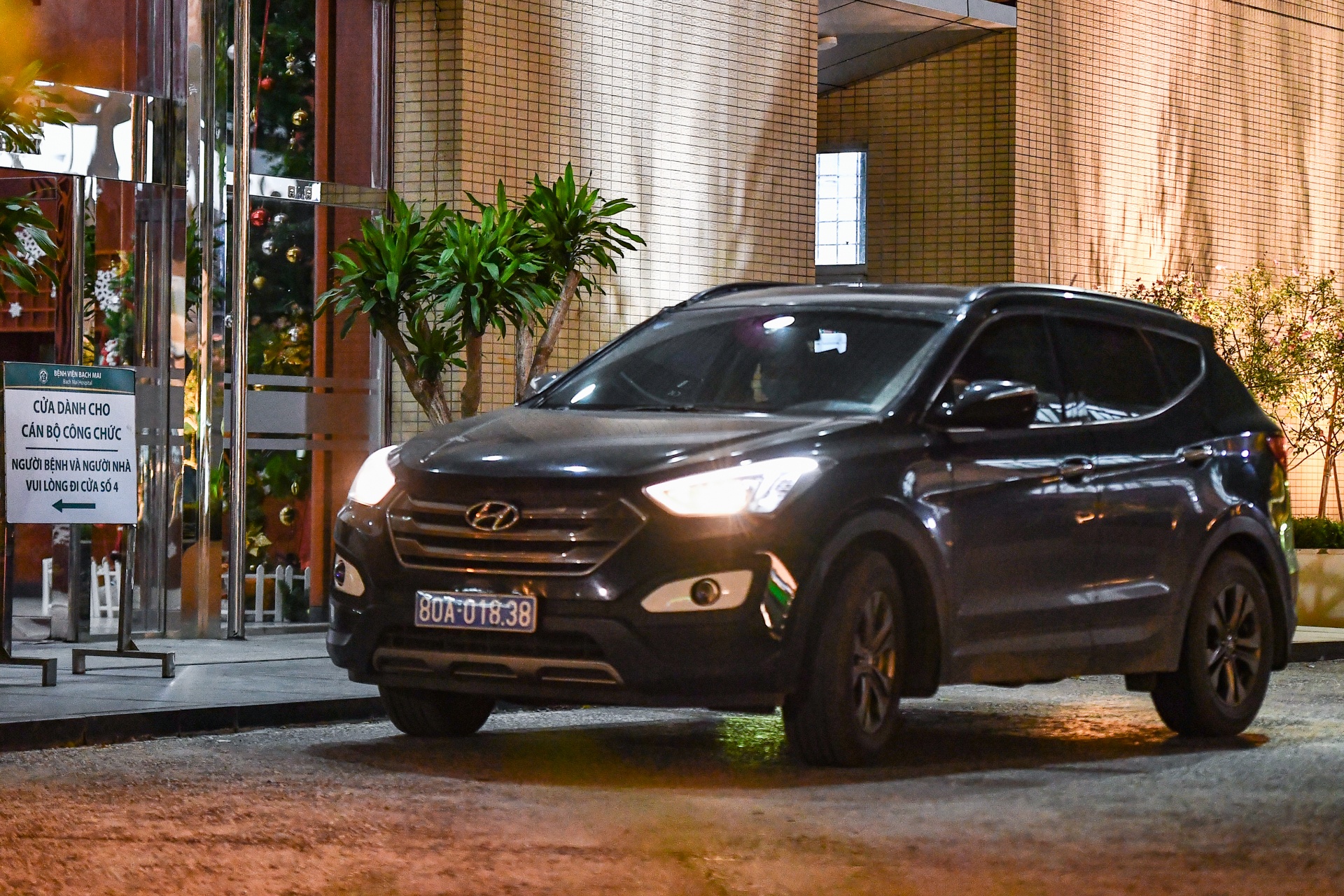 Bat giu ong Nguyen Quang Tuan anh 8