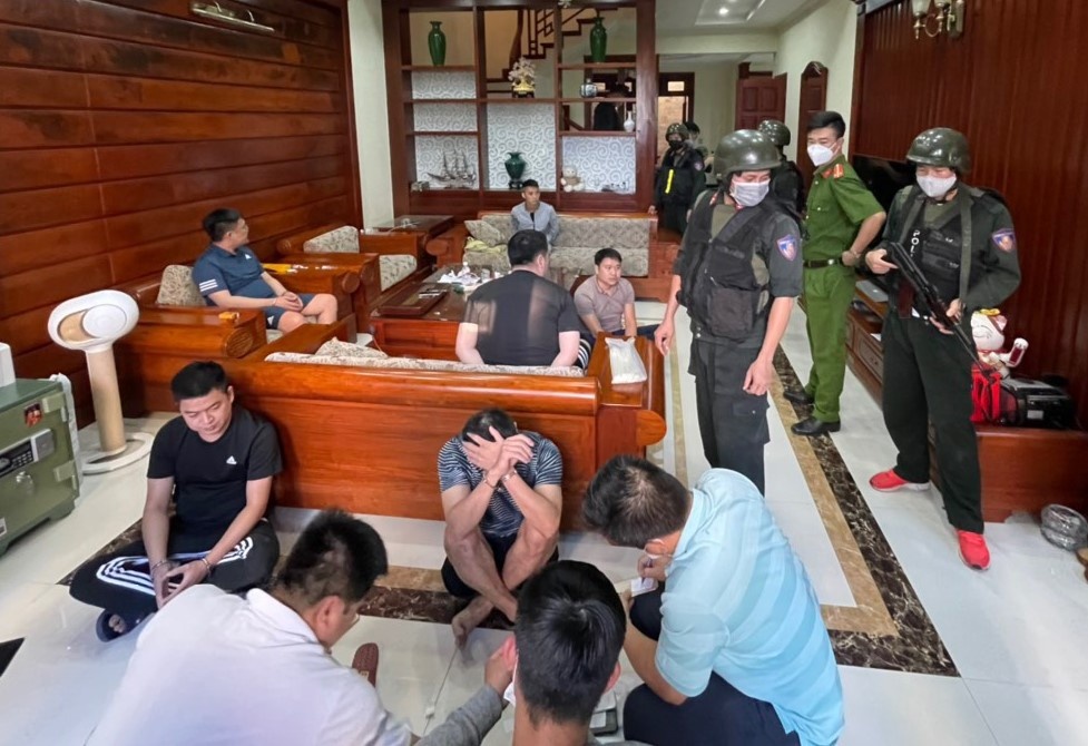 Phá đường dây tổ chức đánh bạc 14.000 tỷ ảnh 1 Pha duong day to chuc danh bac 14.000 ty anh 1
