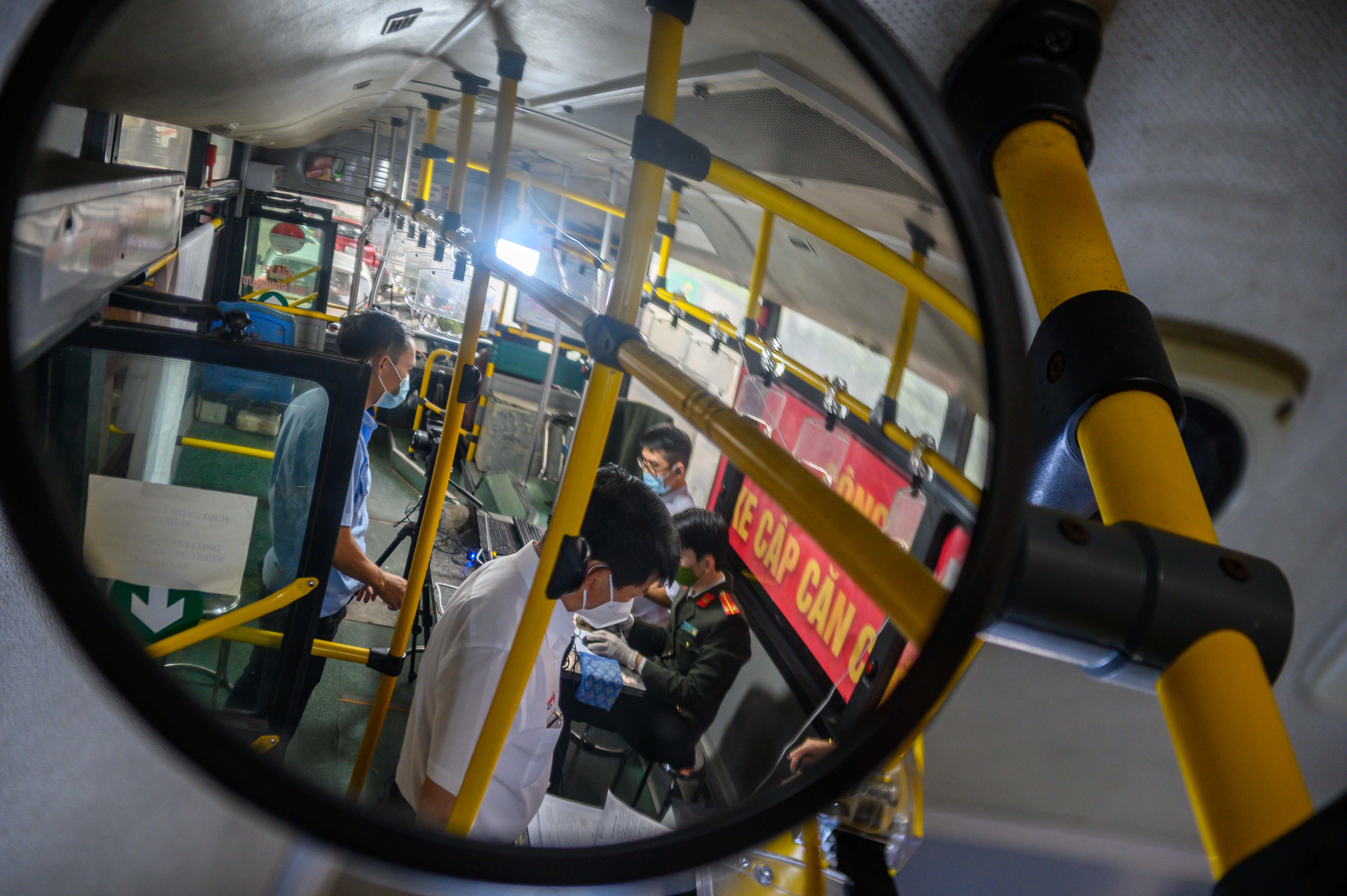 Cap CCCD gan chip luu dong anh 7