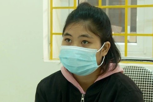 Cap tinh nhan moi gioi nhieu thieu nu ban dam hinh anh