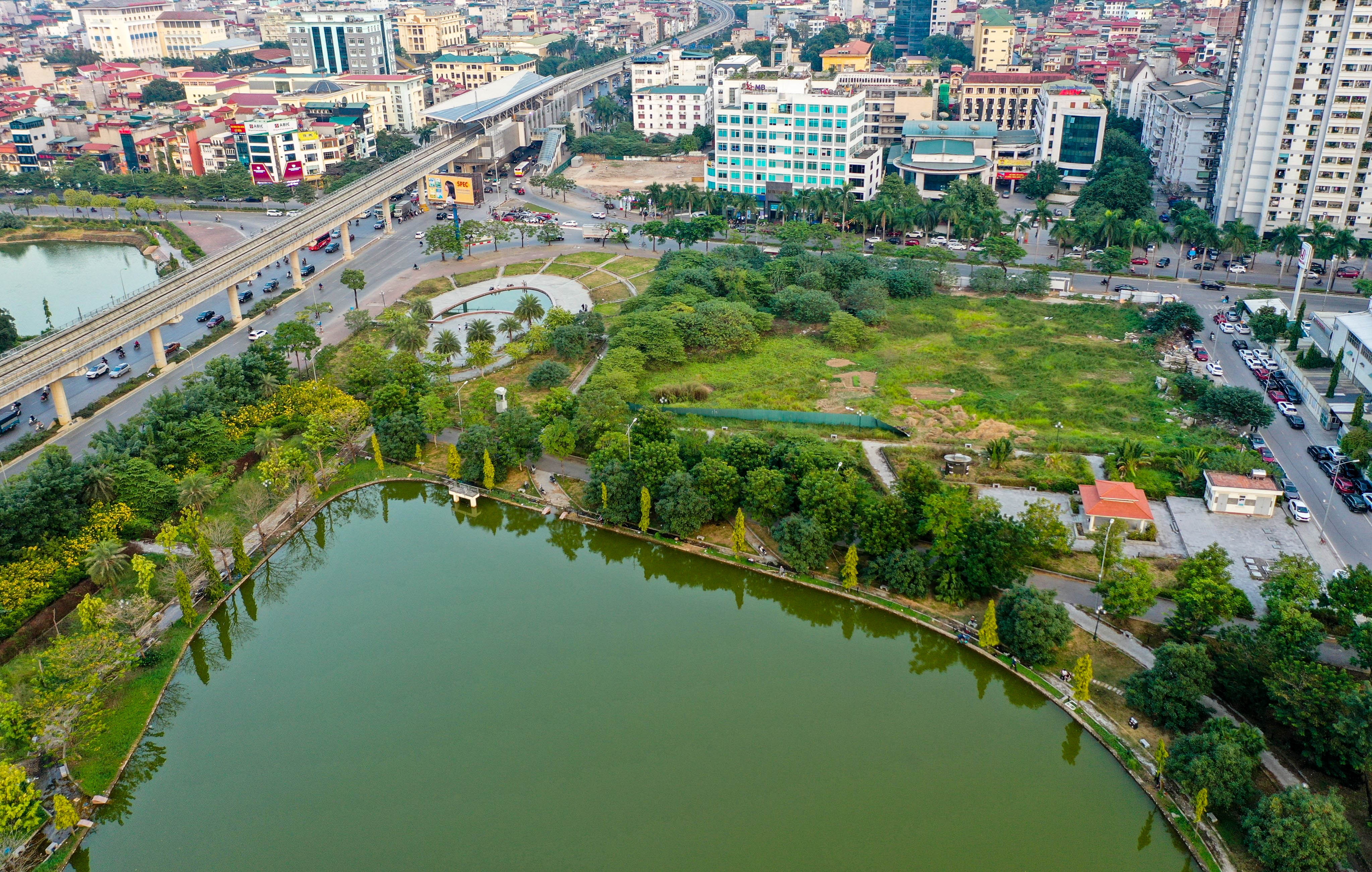 Cong vien nghin ty xuong cap anh 2