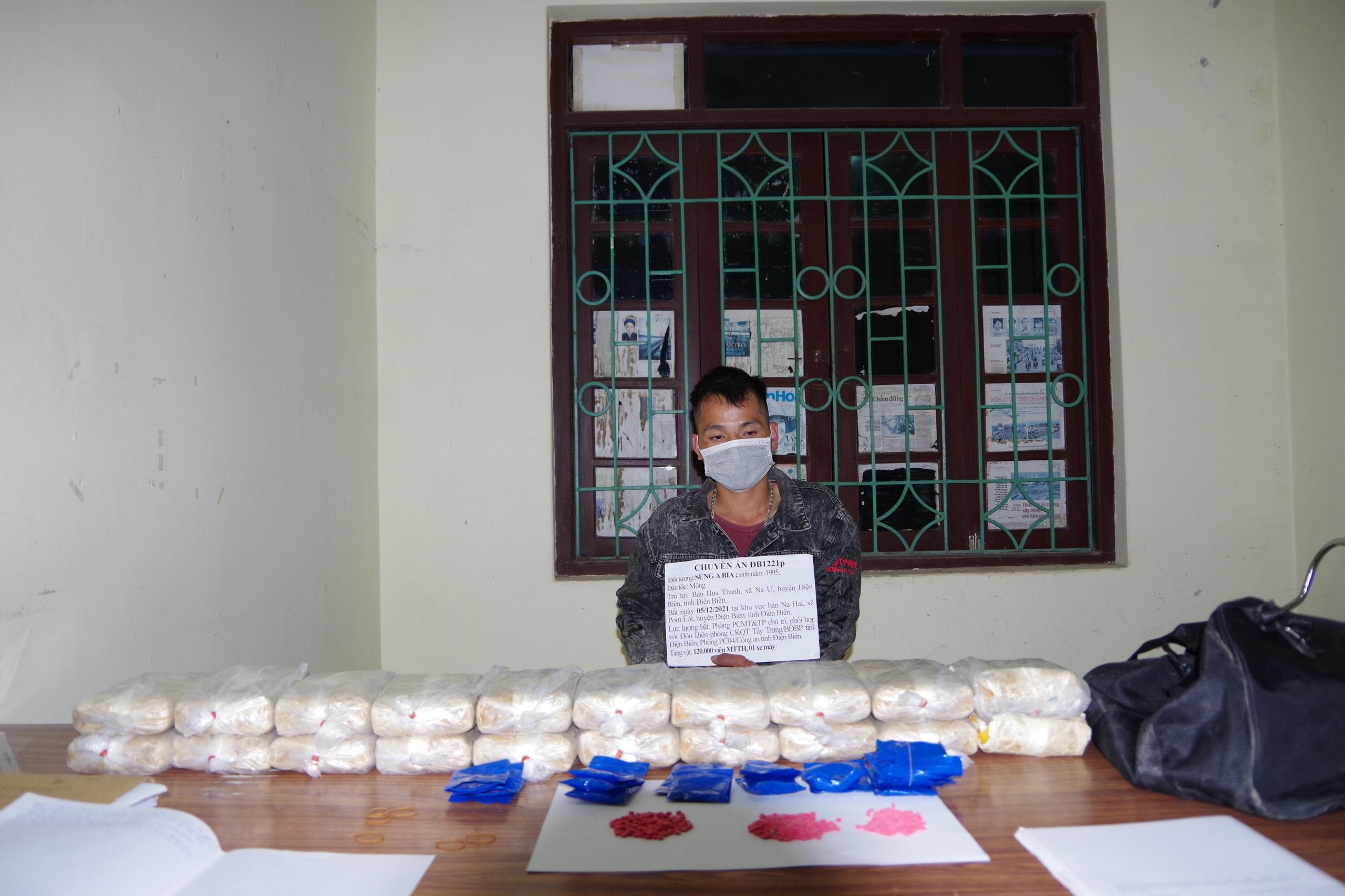 Thu giữ 128.000 viên ma túy trong 2 ngày ảnh 1 Thu giu 128.000 vien ma tuy trong 2 ngay anh 1