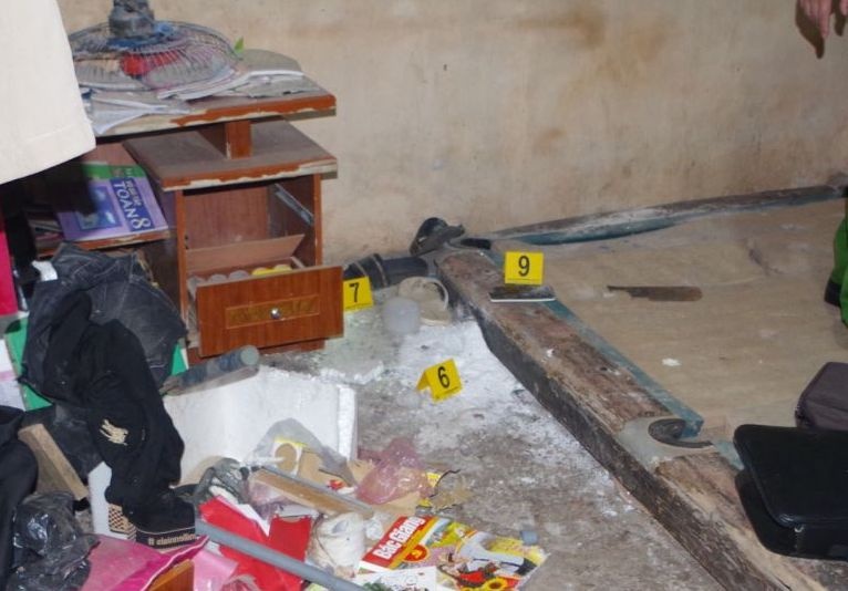 Be trai tu vong khi phao tu che phat no hinh anh