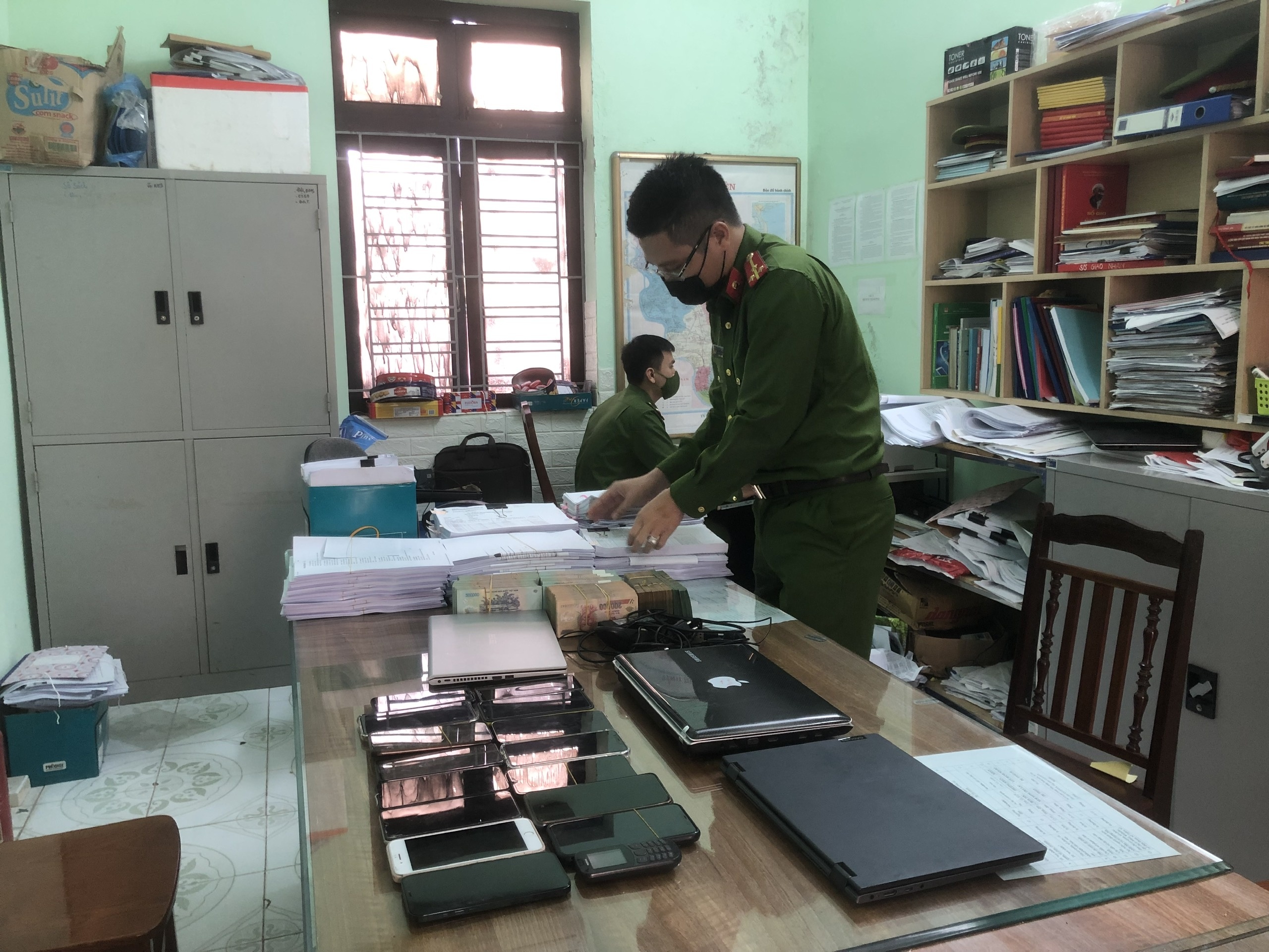 triet pha duong day danh bac 1.000 ty dong anh 2