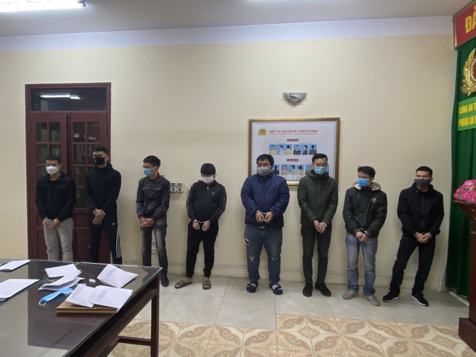 Danh bac qua mang rikvip anh 1