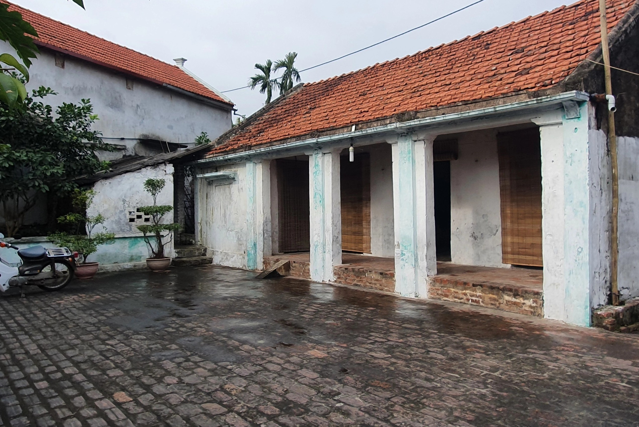 Them mot nguoi tu vong trong vu 4 nguoi chet sau bua an o Hung Yen hinh anh