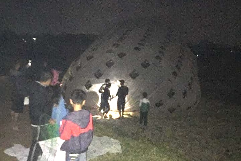 Xac minh vat the la roi tu tren troi xuong Phu Tho hinh anh