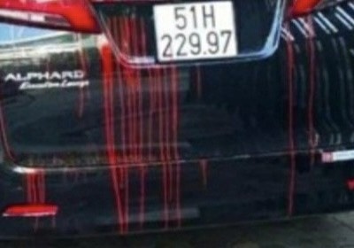 Ca nha 'song trong so hai' vi bi tat son, dam trong thuong hinh anh