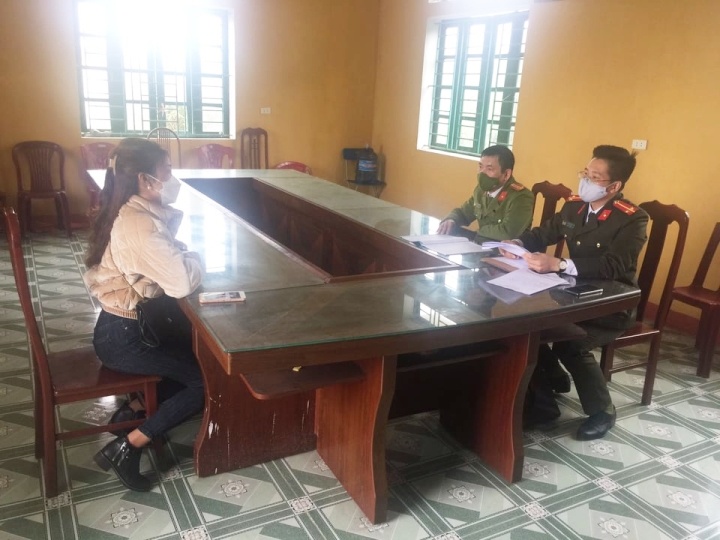 Bo cua co 2 con anh 1