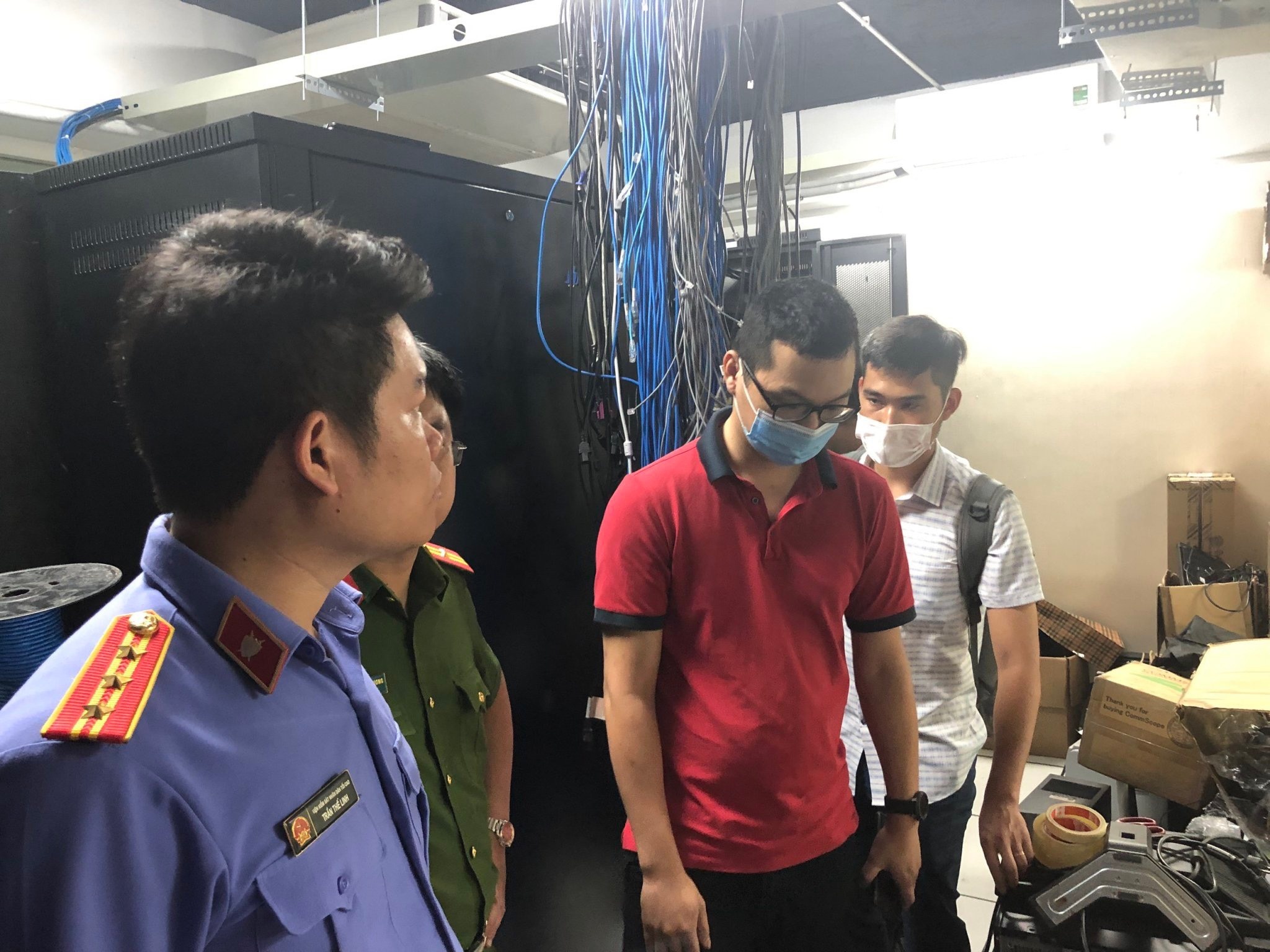 Kham xet cong ty AIC anh 7