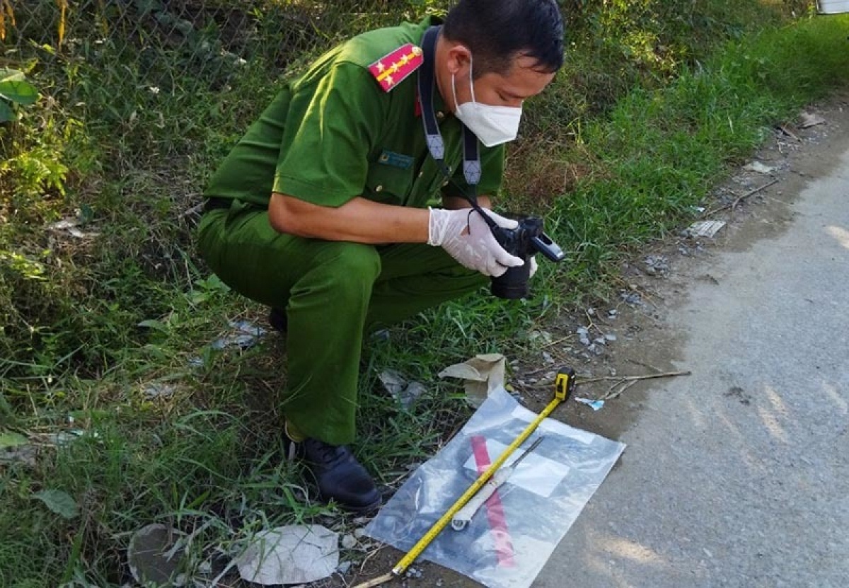 Mot nguoi chet trong vu hon chien dem mung 2 Tet hinh anh