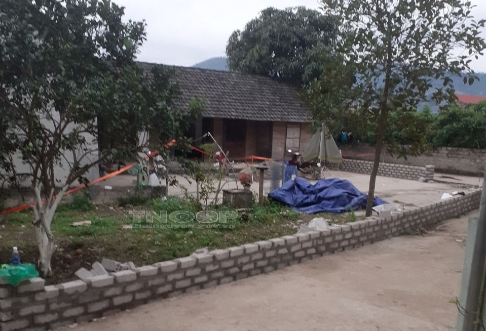 Vợ chồng bị bắn từng cầu cứu công an ảnh 1 Vo chong bi ban tung cau cuu cong an anh 1