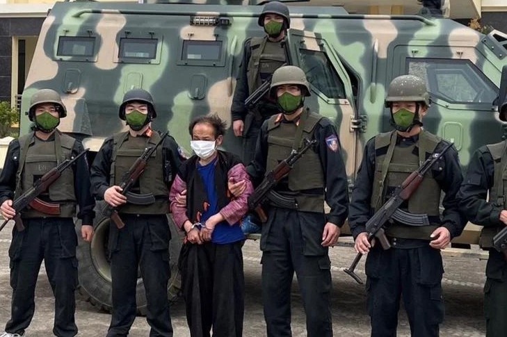 Bi can mang lenh truy na dac biet nguy hiem bi bat hinh anh