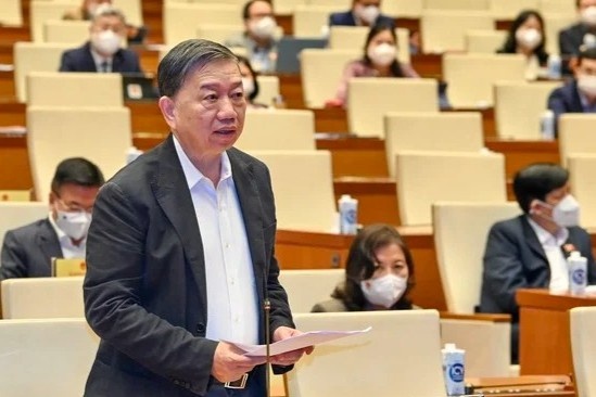 Xu ly 100 bi can trong vu xang gia o Dong Nai hinh anh