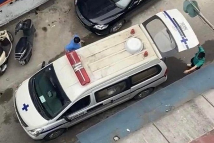 Nguoi phu nu nghi bi giet tai nha tro o Ha Noi hinh anh