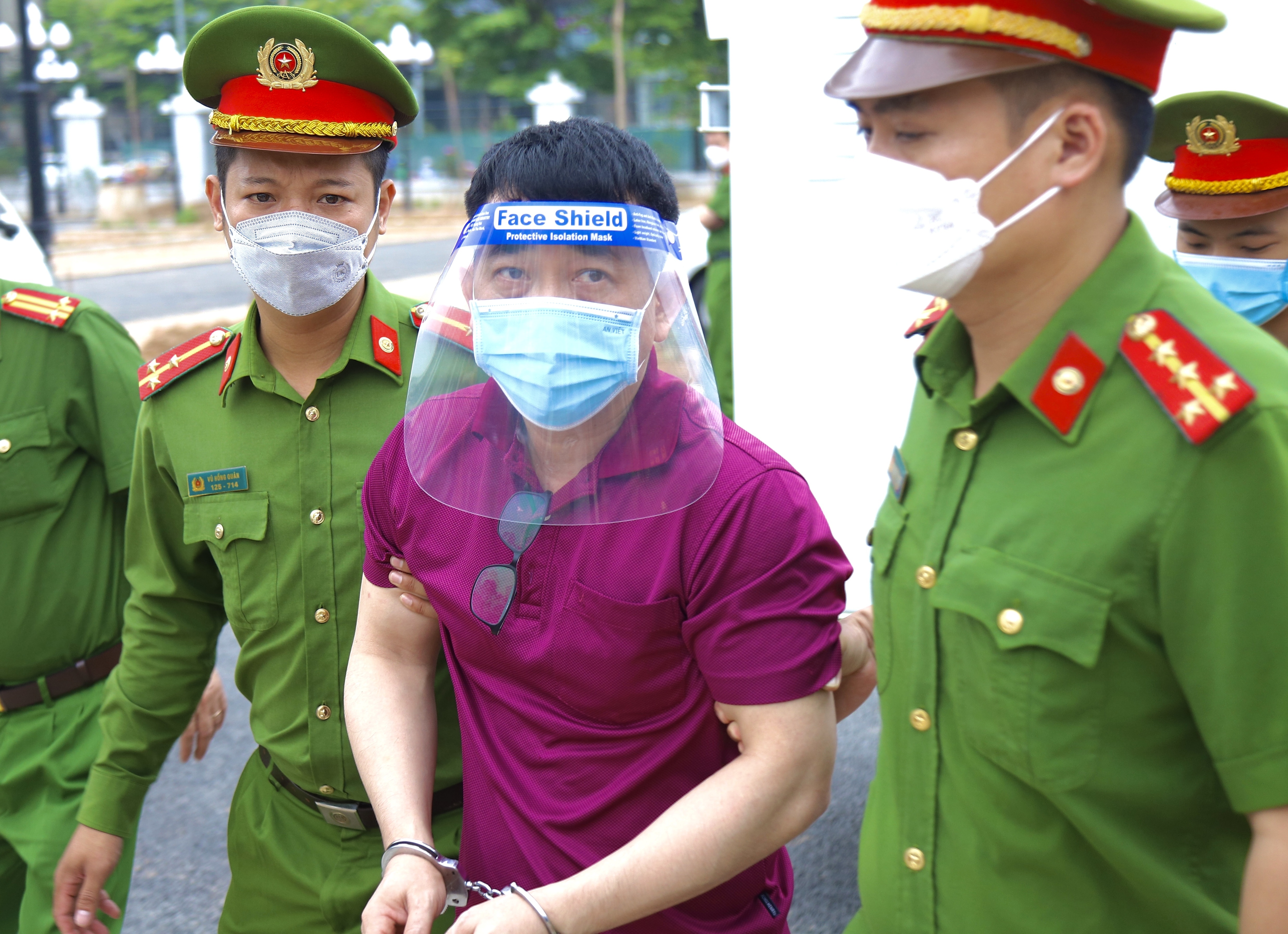 Xet xu Truong Quoc Cuong anh 6