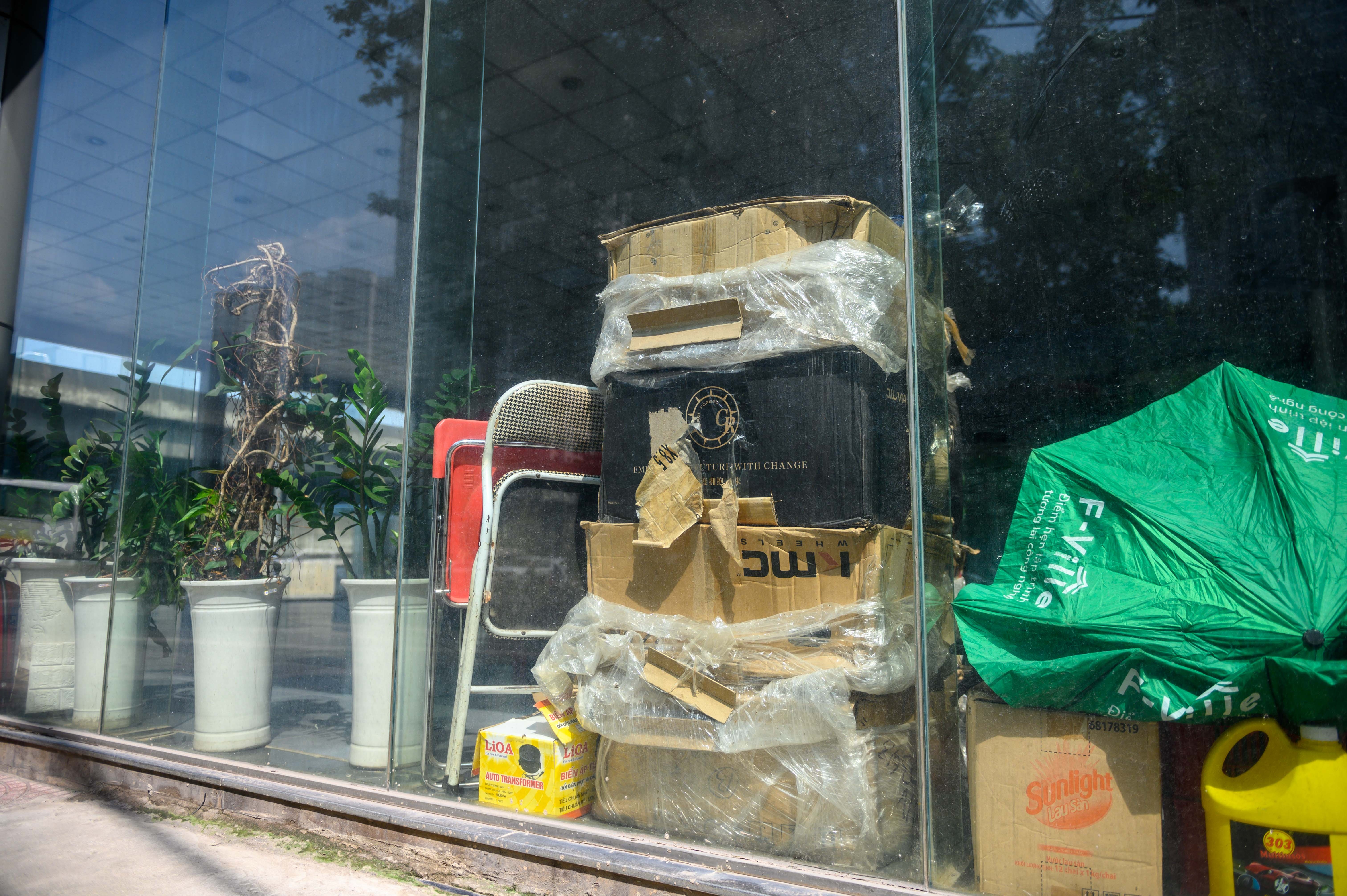 Showroom oto ban xe bieu tang anh 10