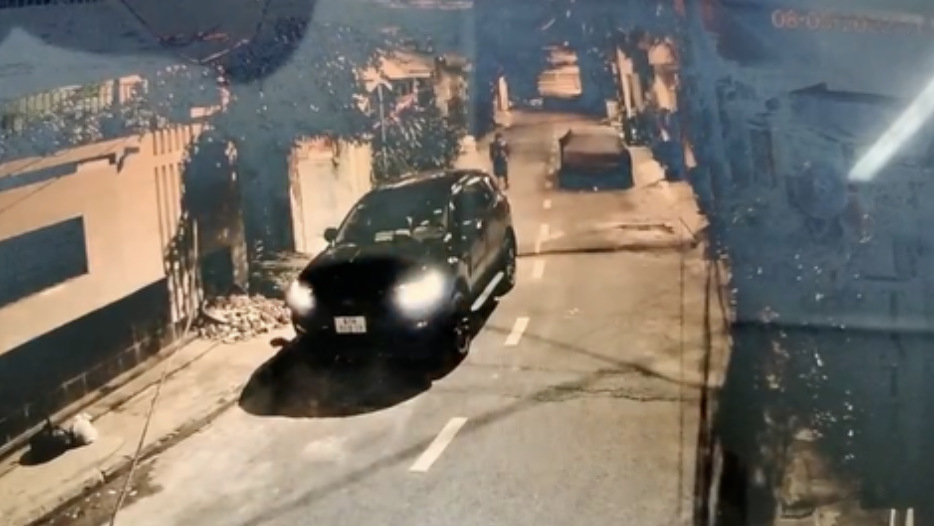 Cong an pha vu trom oto voi thu doan moi, rat tinh vi hinh anh