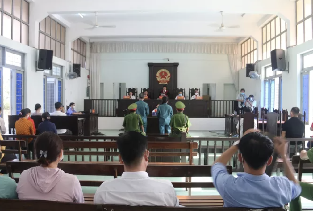 xet xu hotgirl lua dao anh 2