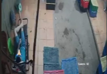 Keu goi ngung chia se clip an mang trong kios o Thanh Hoa hinh anh