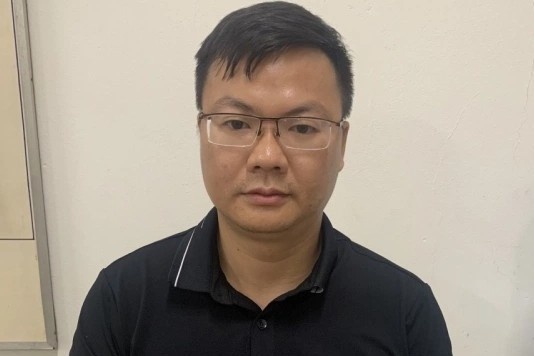 đánh bé gái 4 tuổi ảnh 1 danh be gai 4 tuoi anh 1
