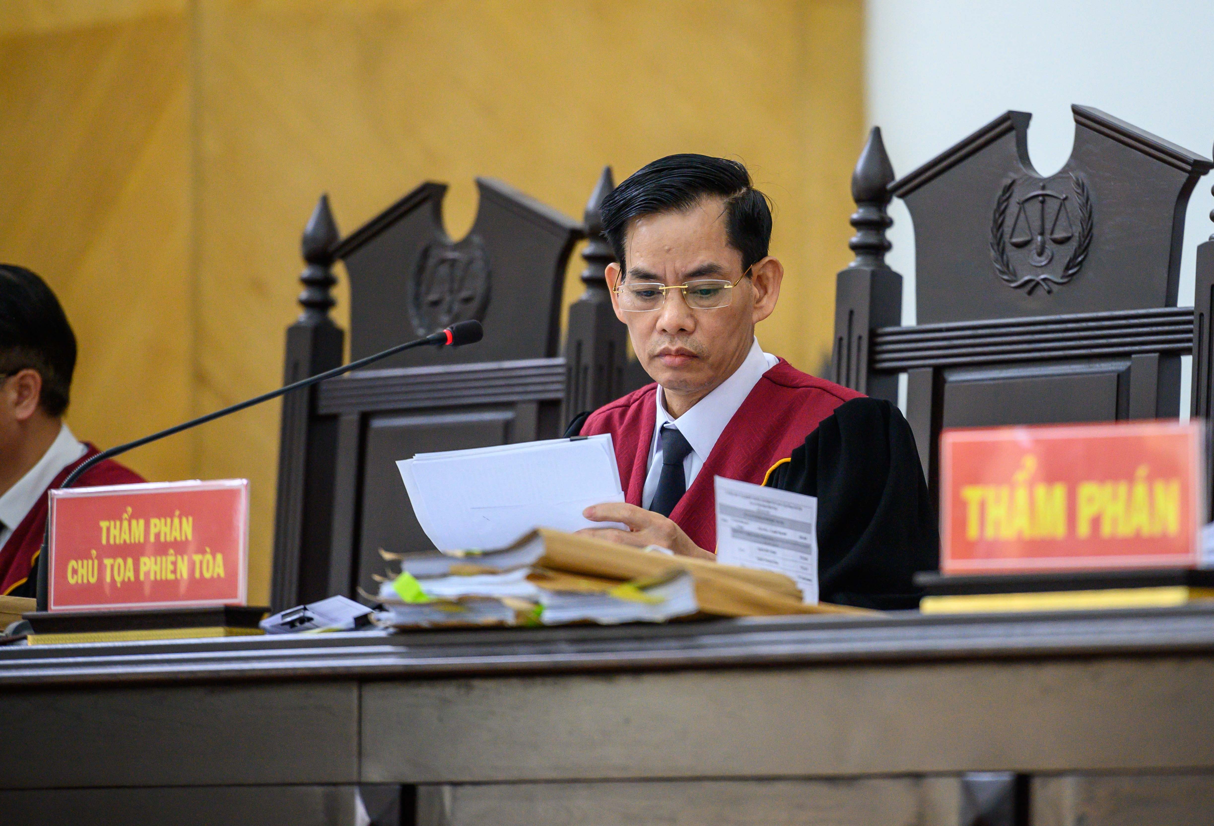 Xet xu Nguyen Duc Chung anh 2