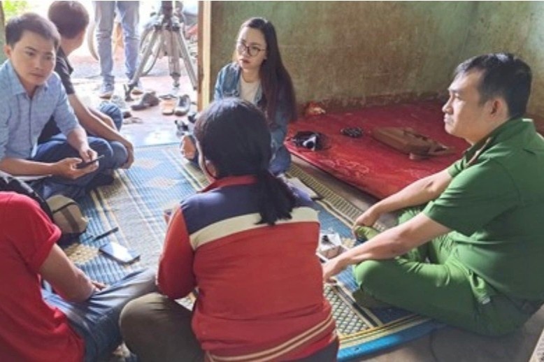 Sap bay viec nhe luong cao o Campuchia, bi doi tien chuoc 130 trieu hinh anh