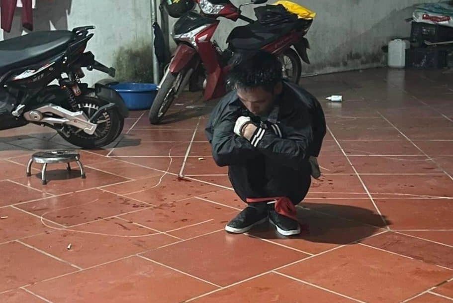 Khong che phu nu luc nua dem de cuop tai san hinh anh
